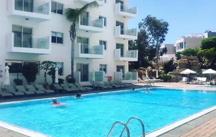 Alva Hotel de apartamente Protaras