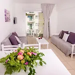 Alva Aparthotel 4*