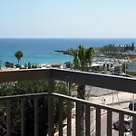 Aparthotel Alva 4*