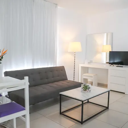 Alva Apartahotel