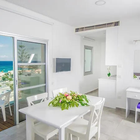 Alva 3* Protaras