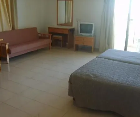Alva Apartahotel