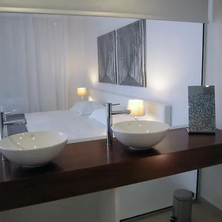 Alva Apartahotel Protaras