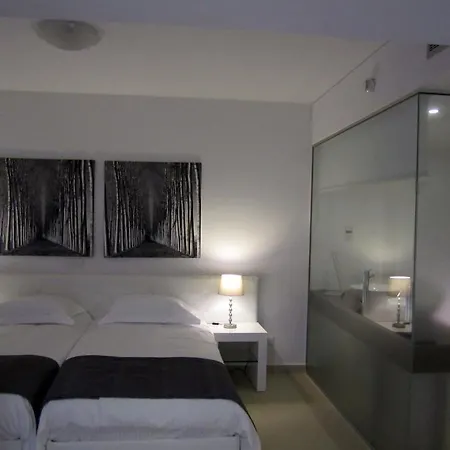 Alva Apartahotel