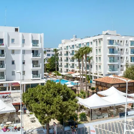 Alva Apartahotel Protaras