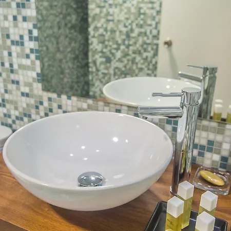 Alva 4* プロタラス