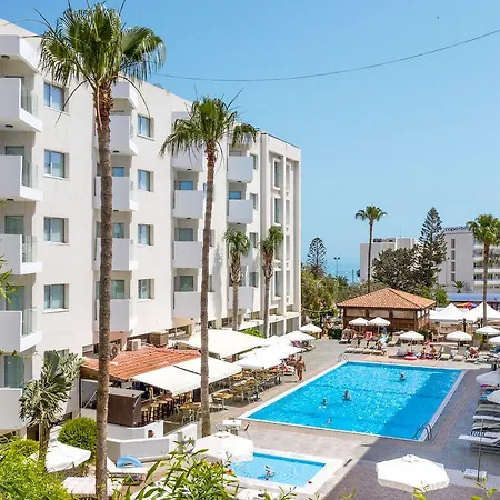 Alva Apartahotel 4*