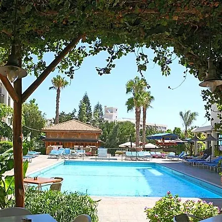 Alva Aparthotel Protaras