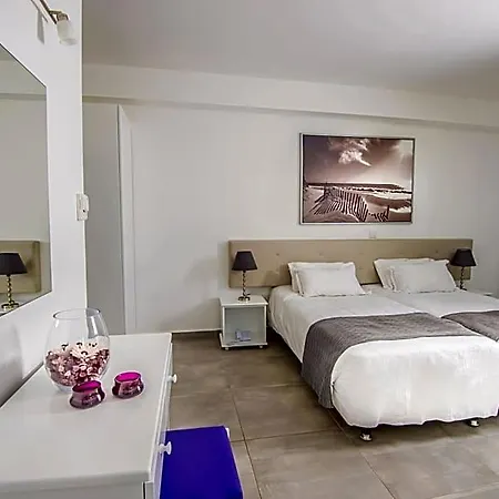 Alva Aparthotel Protaras