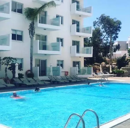 Alva Aparthotel Protaras